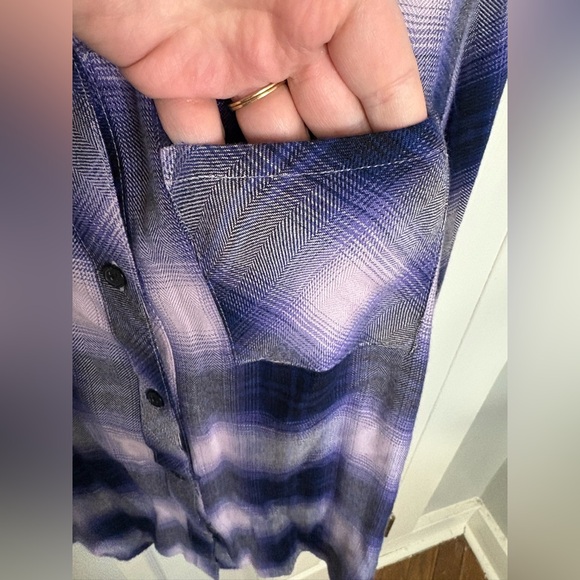 Rails Hunter Shirt – Size Medium | Orchid Navy Plaid & Check - Picture 9 of 14